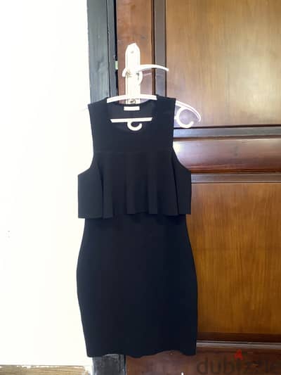Zara dress used but in very good condition size small to medium