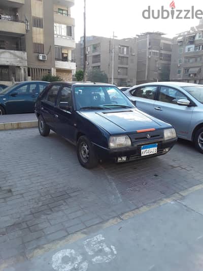 سكودا فافوريت 1994