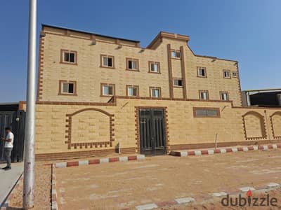 مصنع هندسي للايجار مساحه 2000م هنجر 1200م ارتفاع 9م مطلوب 200الف