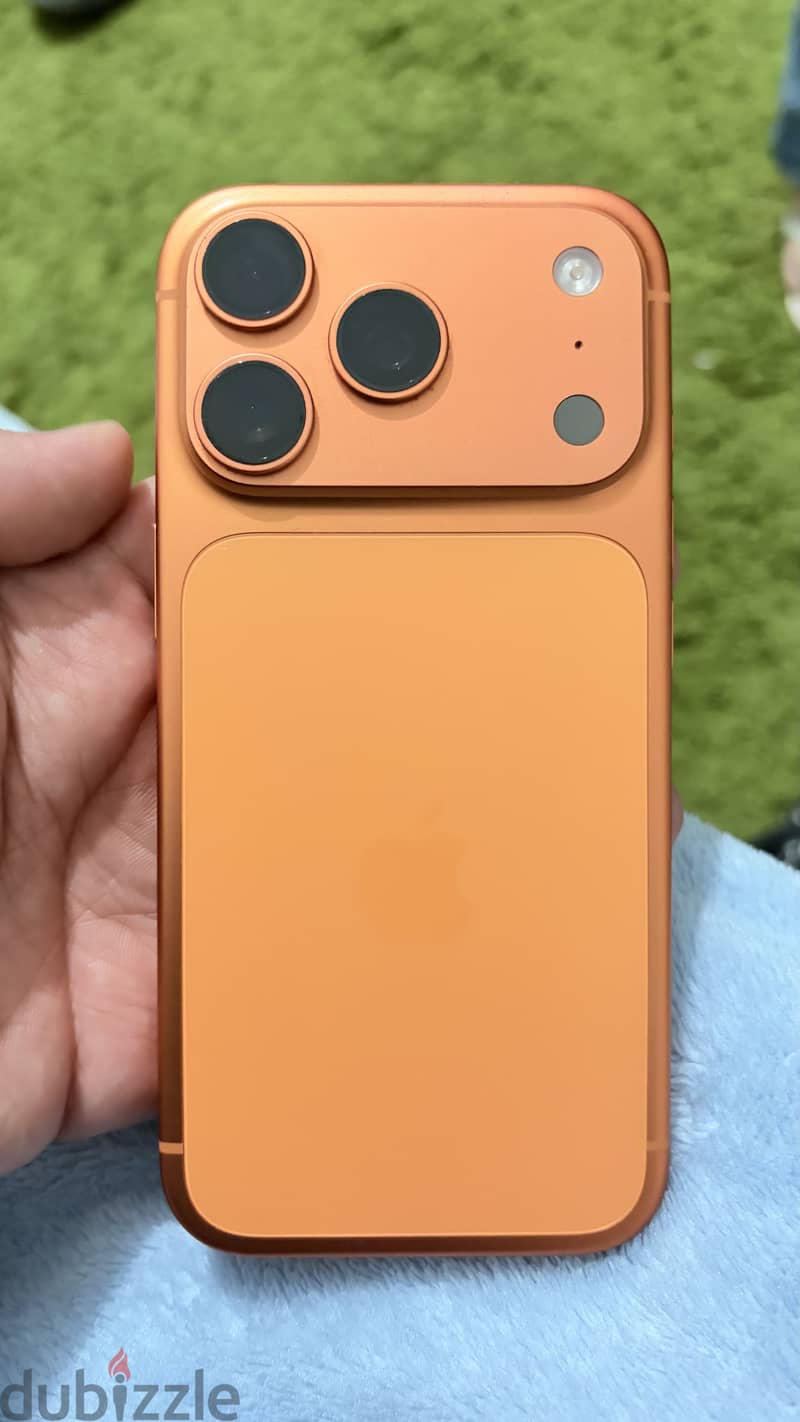 Apple - iPhone 17 Pro 3