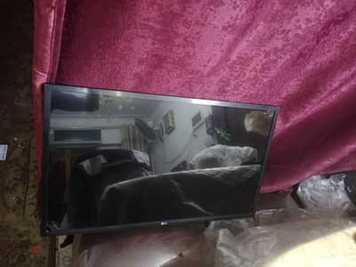شاشة الجى ٣٢ برسيفر داخلى مش سمارت بلزقها واسكرينتها