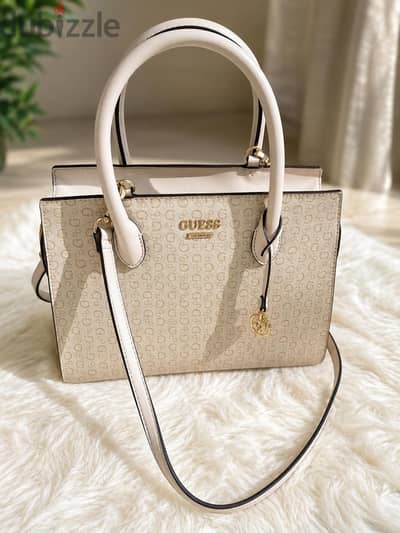 GUESS Beryln Logo Large Satchel – أصلية 