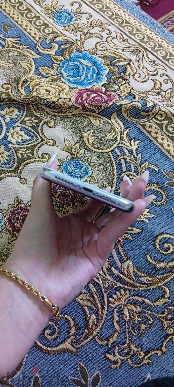 آبل - آيفون 11 برو 2