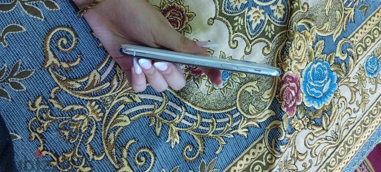 آبل - آيفون 11 برو 4