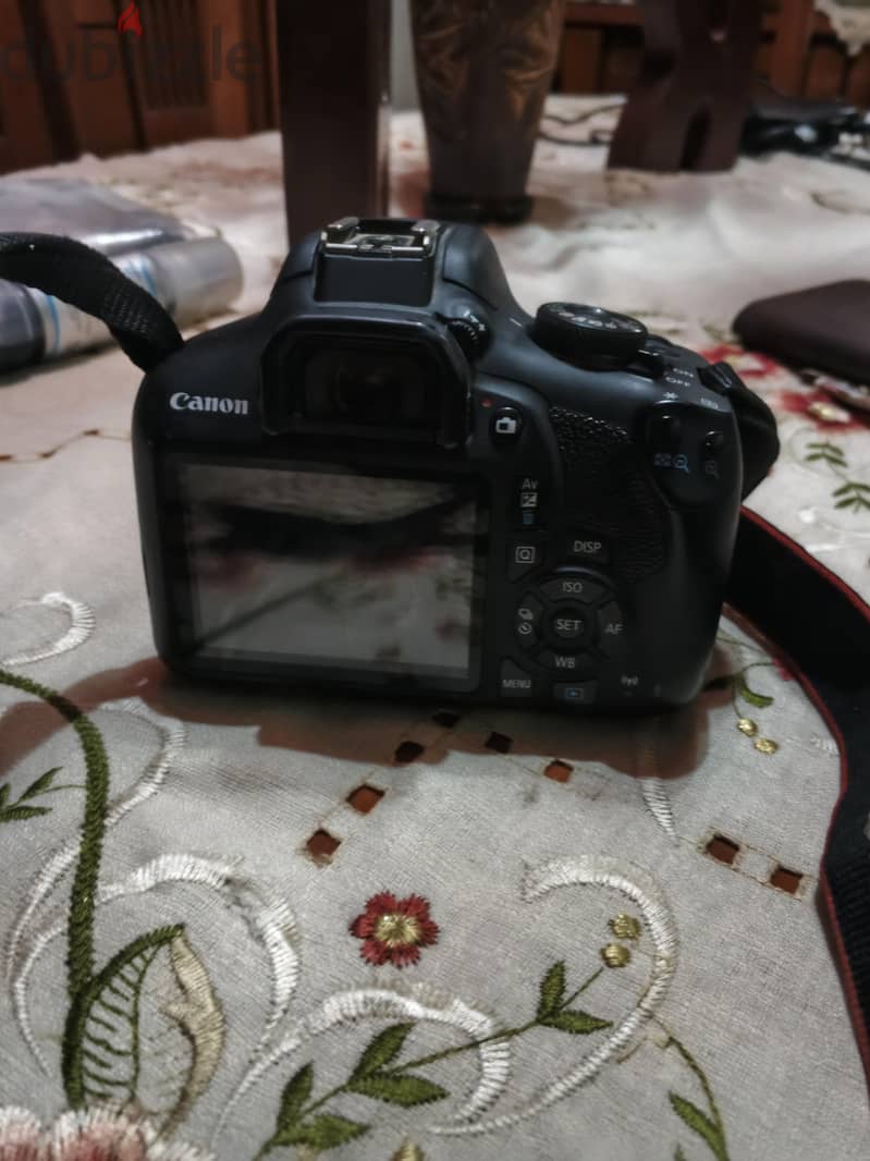 cannon 2000D 1