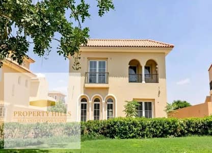 Corner Villa at a Great Price, Ready for Viewing in a Prime Location in New Cairo, near Mivida, Road 90, the American University, and Mountain View. Corner Villa at a Great Price, Ready for Viewing in a Prime Location in New Cairo, near Mivida, Road 90, the American University, and Mountain View.