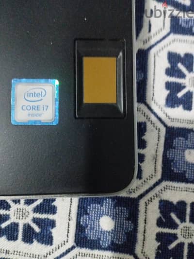DELL 7520