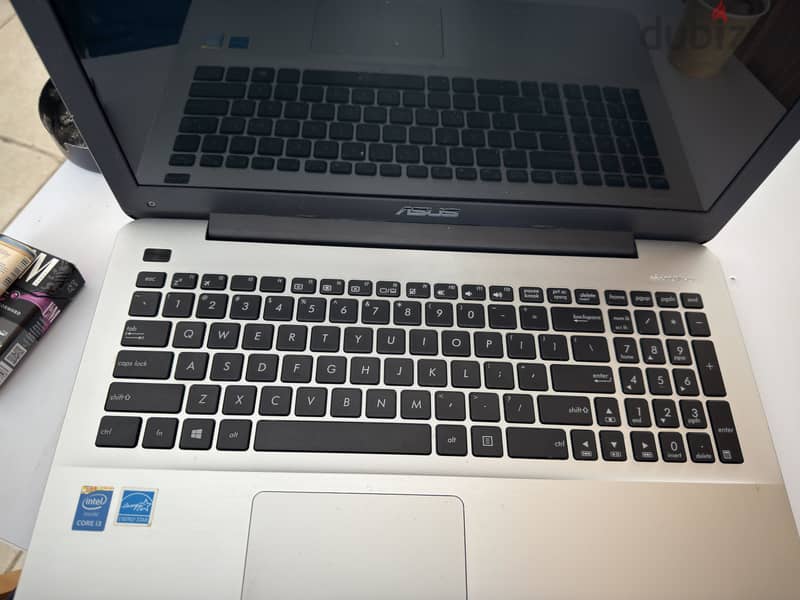 ASUS X555LAB Notebook PC 2