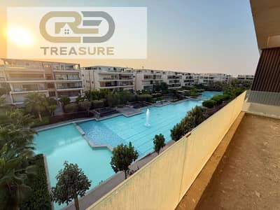 بنتهاوس مع حمام سباحه للبيع في ليك فيو ريزيدنس - القاهره الجديده -  Lake View Residence - new cairo