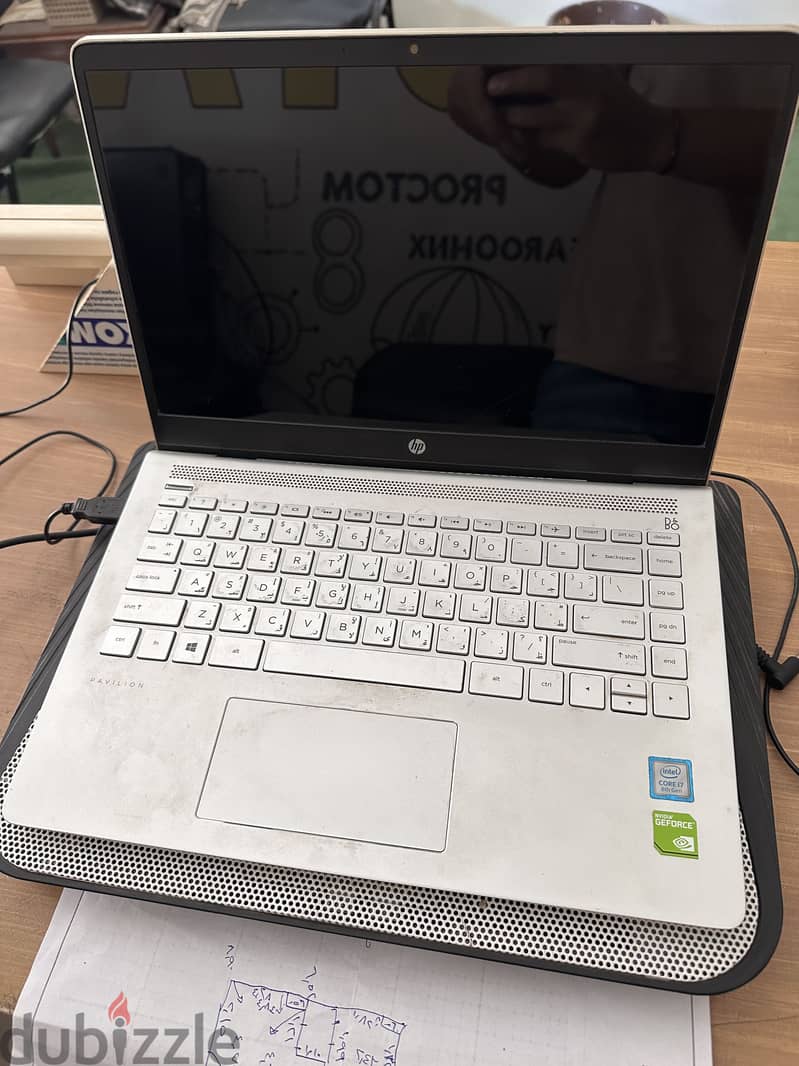 HP pavilion  كور i7 1