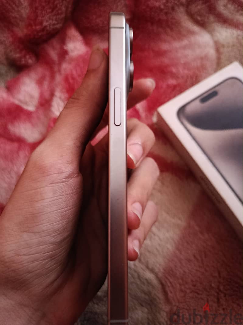 Apple - iPhone 15 Pro Max 2