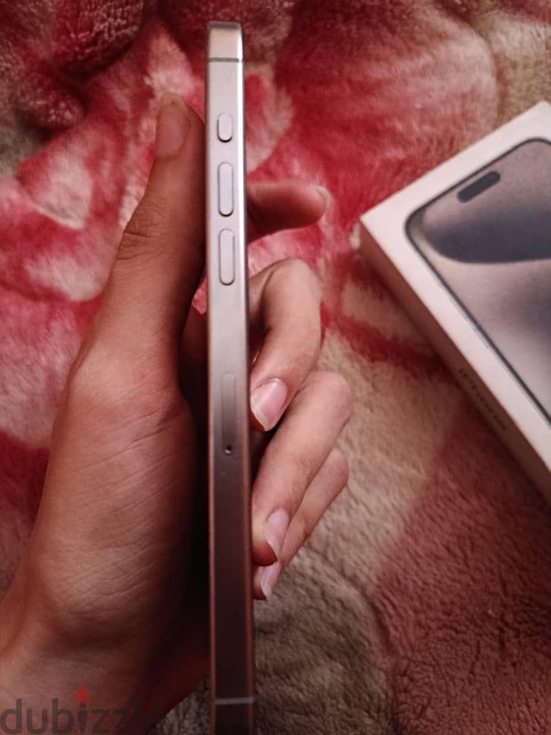 Apple - iPhone 15 Pro Max 3