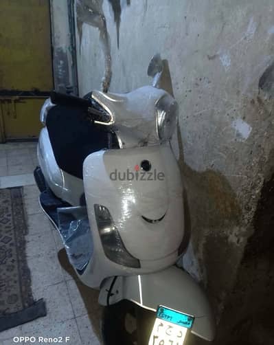 سكوتر sym للبيع استعمال خفيف 150 cc