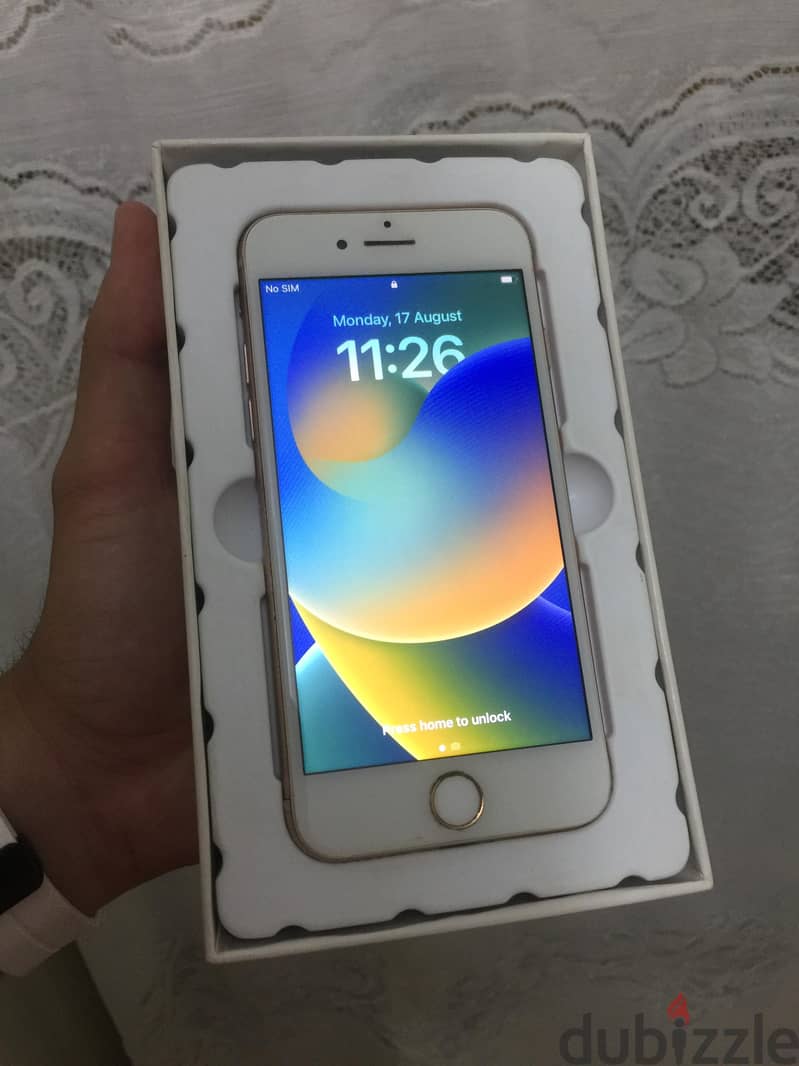 Apple - iPhone 8 1