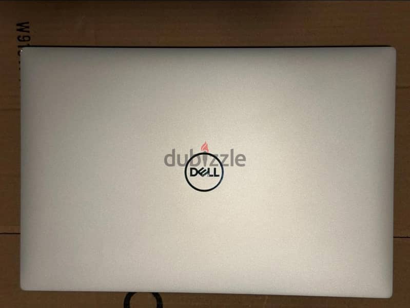 Dell xps 16 9640 1