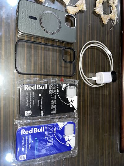 Apple - iPhone 13