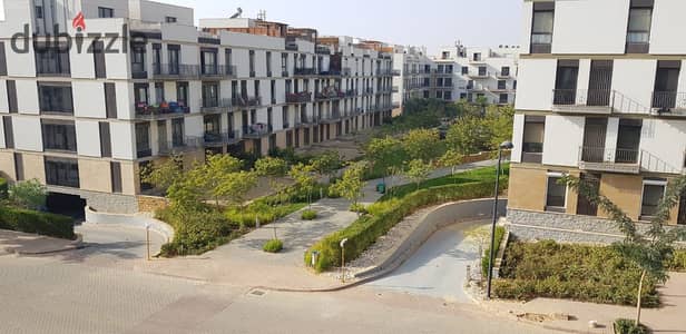 شقة للبيع في The Courtyards – SODIC – الشيخ زايد  بمساحه 200م²  - نصف تشطيب -  فيو لاندسكيب