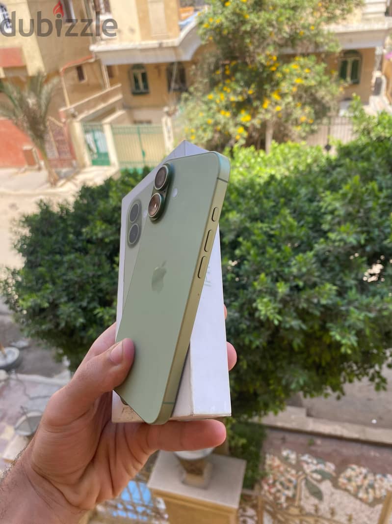 Apple - iPhone 17 1