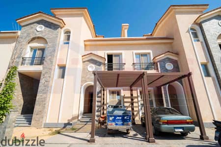 Townhouse Middle Villa for Sale (Building 278 sq m + Land 122.5 sq m + Roof 35.5 sq m) in Sawary Compound