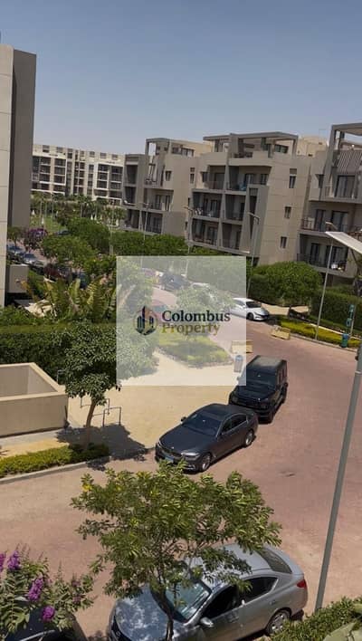 شقة فاخرة للإيجار في مشروع "فيفت سكوير" (Fifth Square) - تشطيب كامل