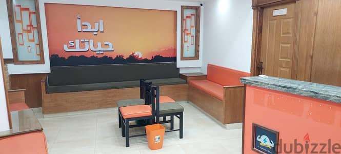 عيادة مجهزه في ميدان الساعه فكتوريا