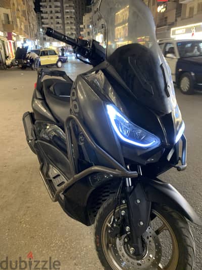 N max 200 2026