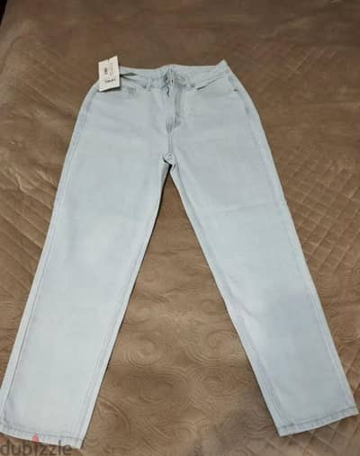 New women’s American Apparel jeans for sale, size M (46).