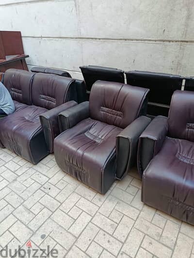 انتريهات +مكاتب+ كراسي+خزينه+دولاب مطبخ