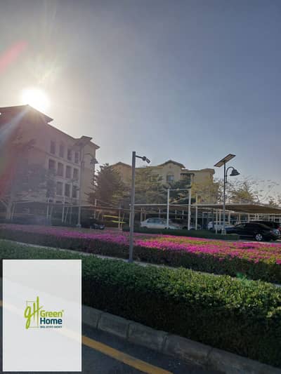 شقة 3 3 غرف نوم متشطبة بالمطبخ والتكييفات للبيع في ميفيدا إعمار التجمع الخامس Mivida Emaar New Cairo