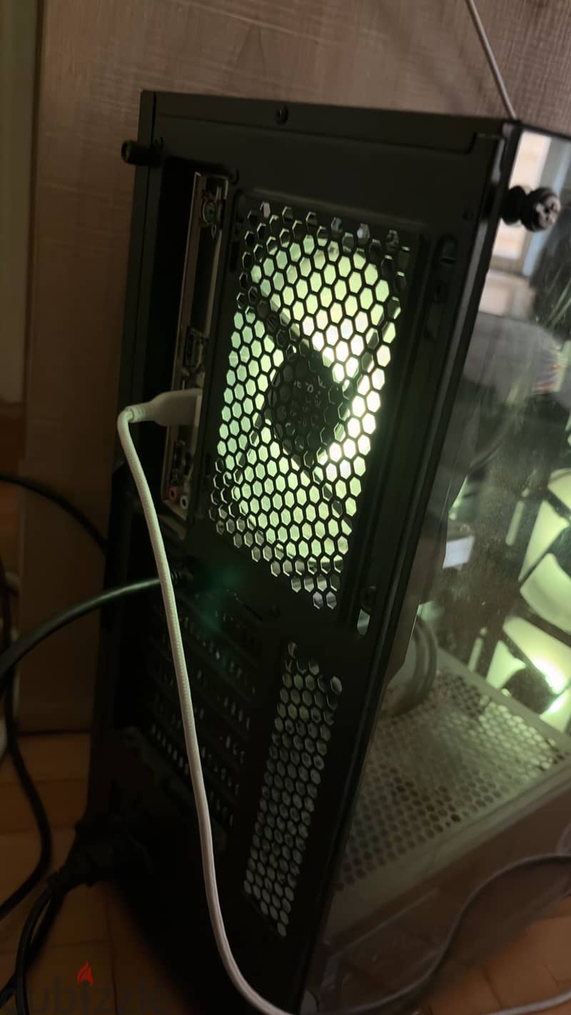 Mid range gaming pc 3