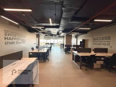 Premium administrative office for rent, 1,035 sqm, in a strategic location in the heart of the Fifth Settlement.