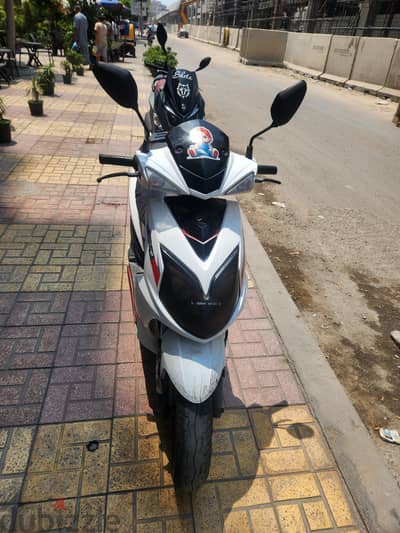 sym jet4 model 2013 حالة جيدة