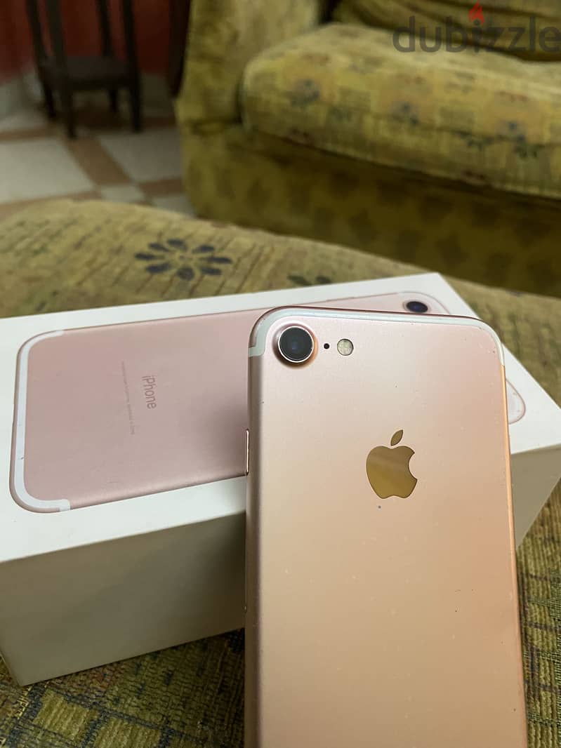 Apple - iPhone 7 7