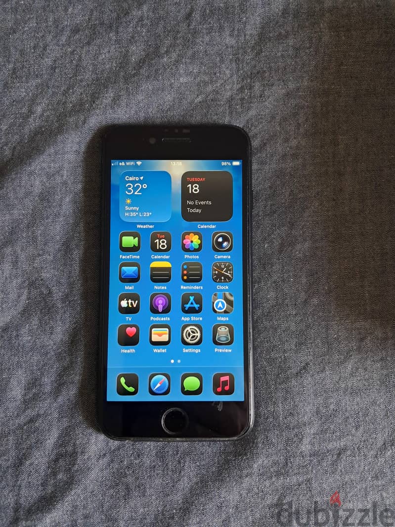 Apple - iPhone SE 1