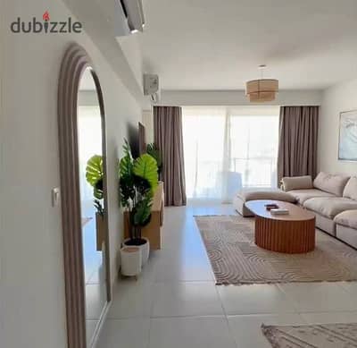 شاليه للبيع في مارينا 5 لسان الوزراء مفروش بالكامل Sea View مباشر تشطيب فاخر