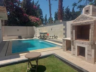 Luxury corner villa with immediate occupancy, on the Suez Road, next to Madinaty and minutes from North 90th Street and Mohamed Naguib Axis, Sarai Com