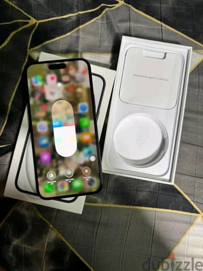 آبل - آيفون 15 بلس