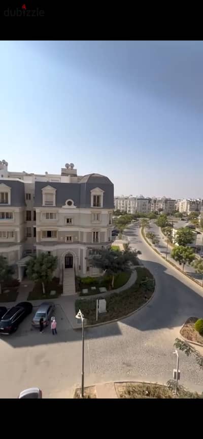 للتمليك بنتهاوس في هايد بارك