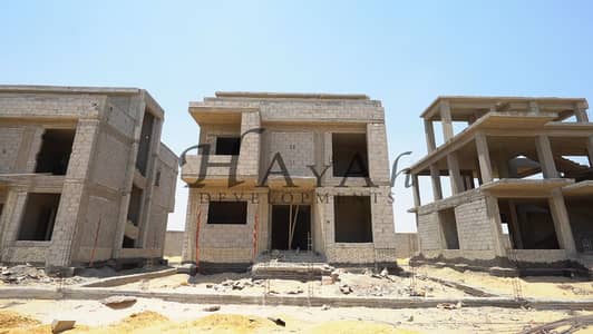 فيلا مستقلة 307م بحديقة 210م | جرين فيل الحزام الأخضر
