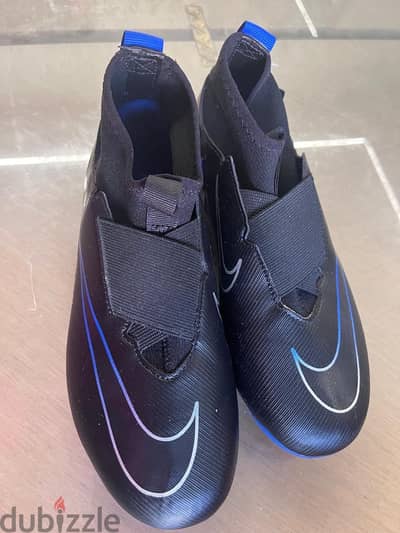 Never used Nike air zoom football cleats for sale