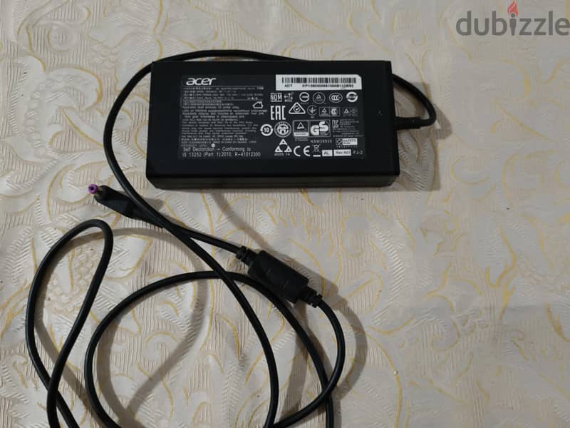 شاحن لابتوبAcer nitro 1