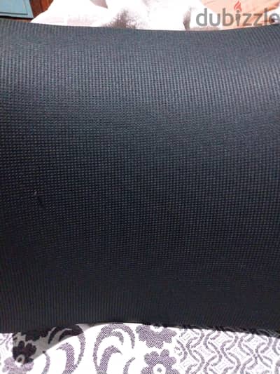 مسند  للضهر. بحالته