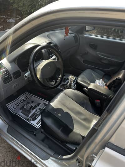 Hyundai Verna 2011