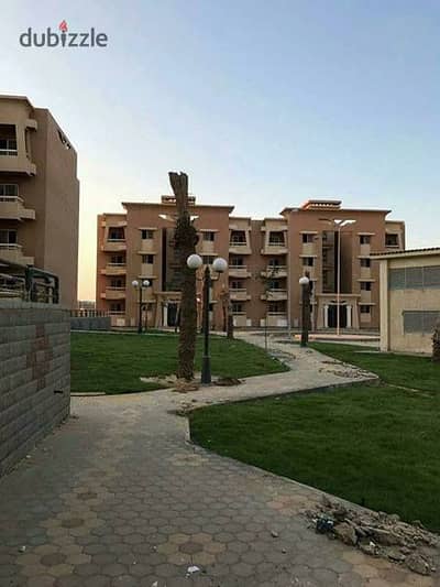 شقة للبيع145متركمبوند واحة المهندسين6اكتوبر نصف تشطيب السعر 3مليون و500الف كاش استلام فوري 0