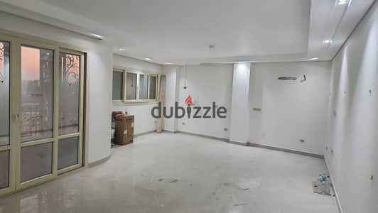 تريبلكس متشطب في الشيخ زايد – مدخل 6، وصلة دهشور، الحي 16، المجاورة الأولى المتميزة Sheikh Zayed   District 16   استلام فوري - موقع مميز أمام بيفرلي