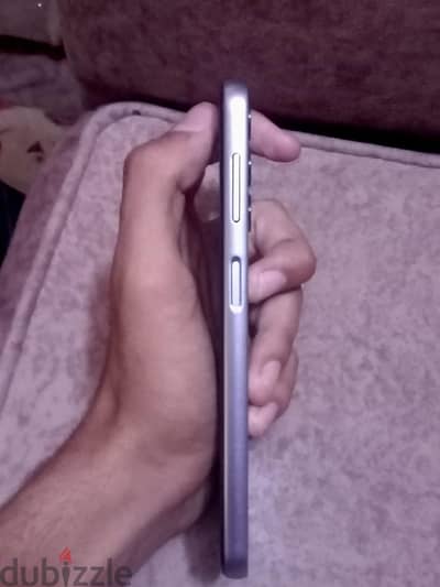 سامسونج ايه 24