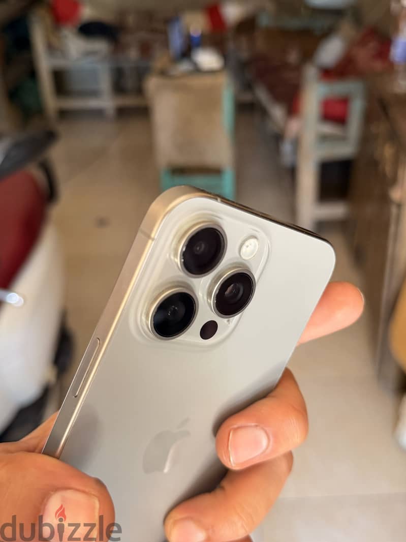 Apple - iPhone 15 Pro Max 2
