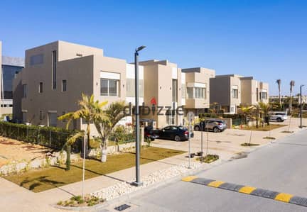 Corner townhouse villa for sale in Palm Hills Compound, Alexandria