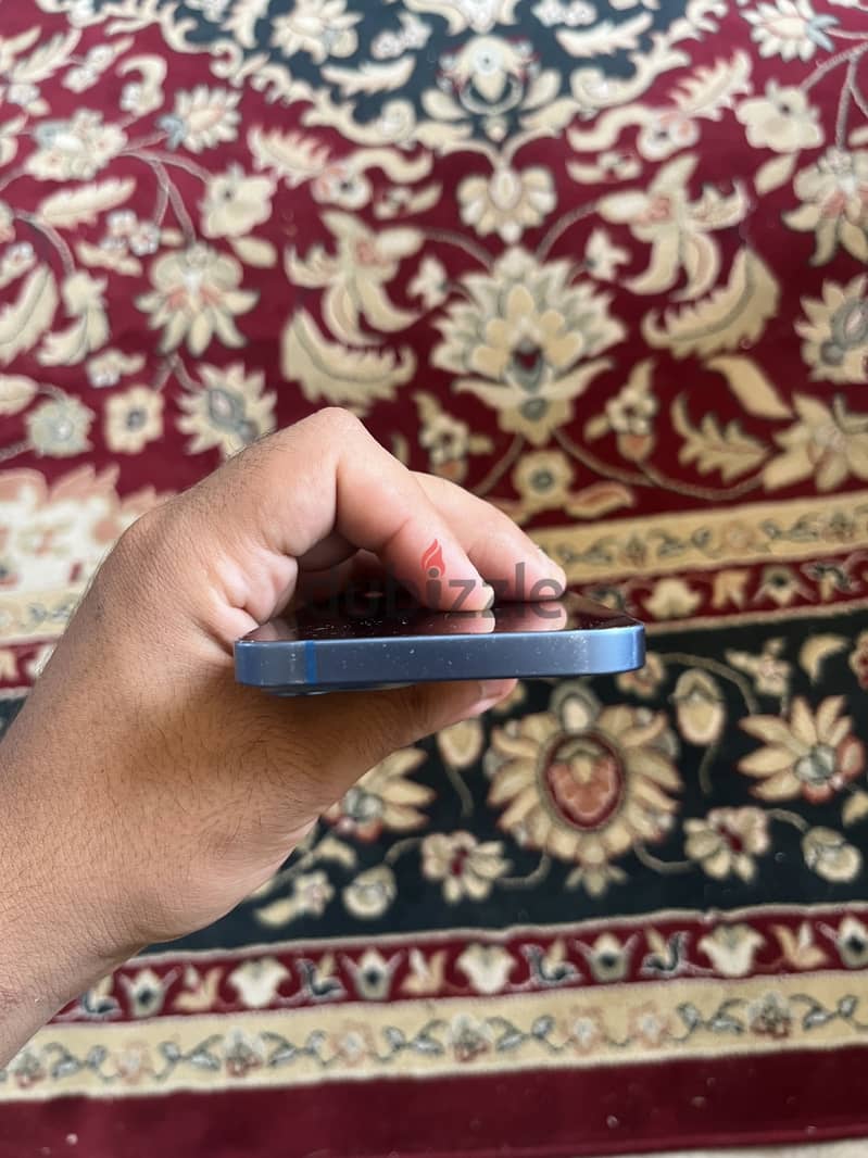 Apple - iPhone 13 2
