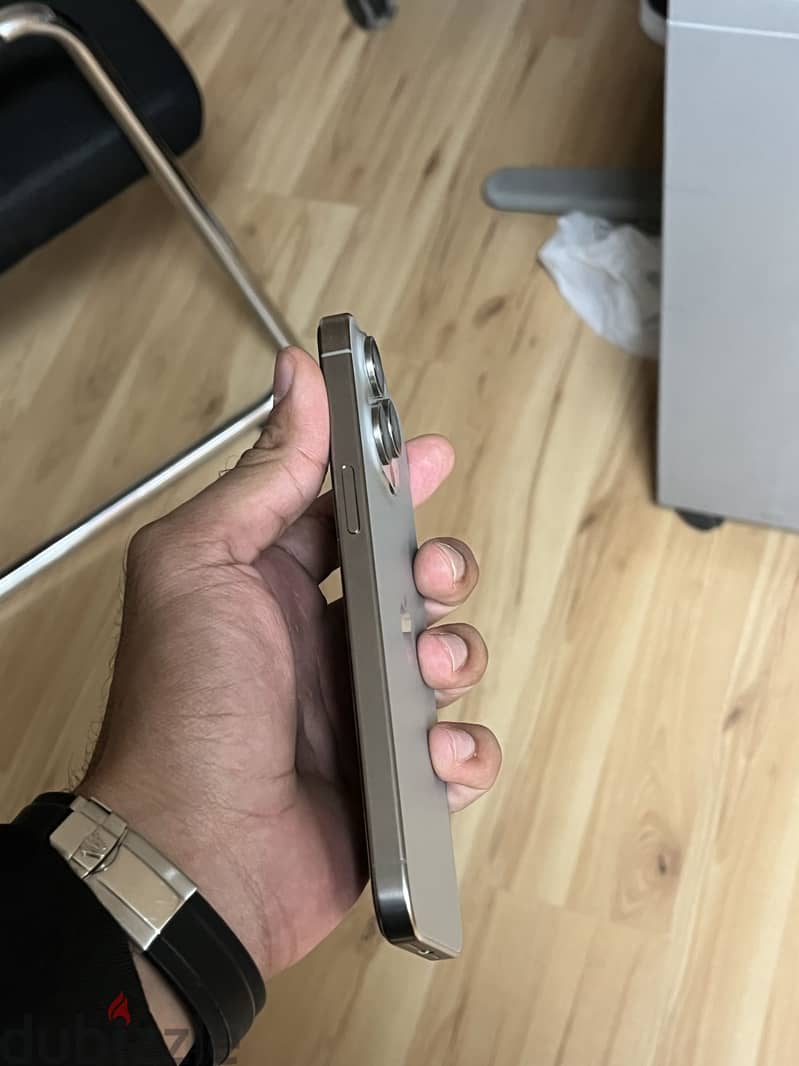 Apple - iPhone 15 Pro Max 1